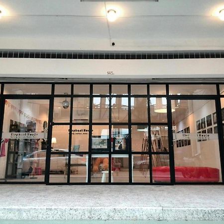 Oyo 91068 Elephant House Boutique Hotel George Town Exterior photo