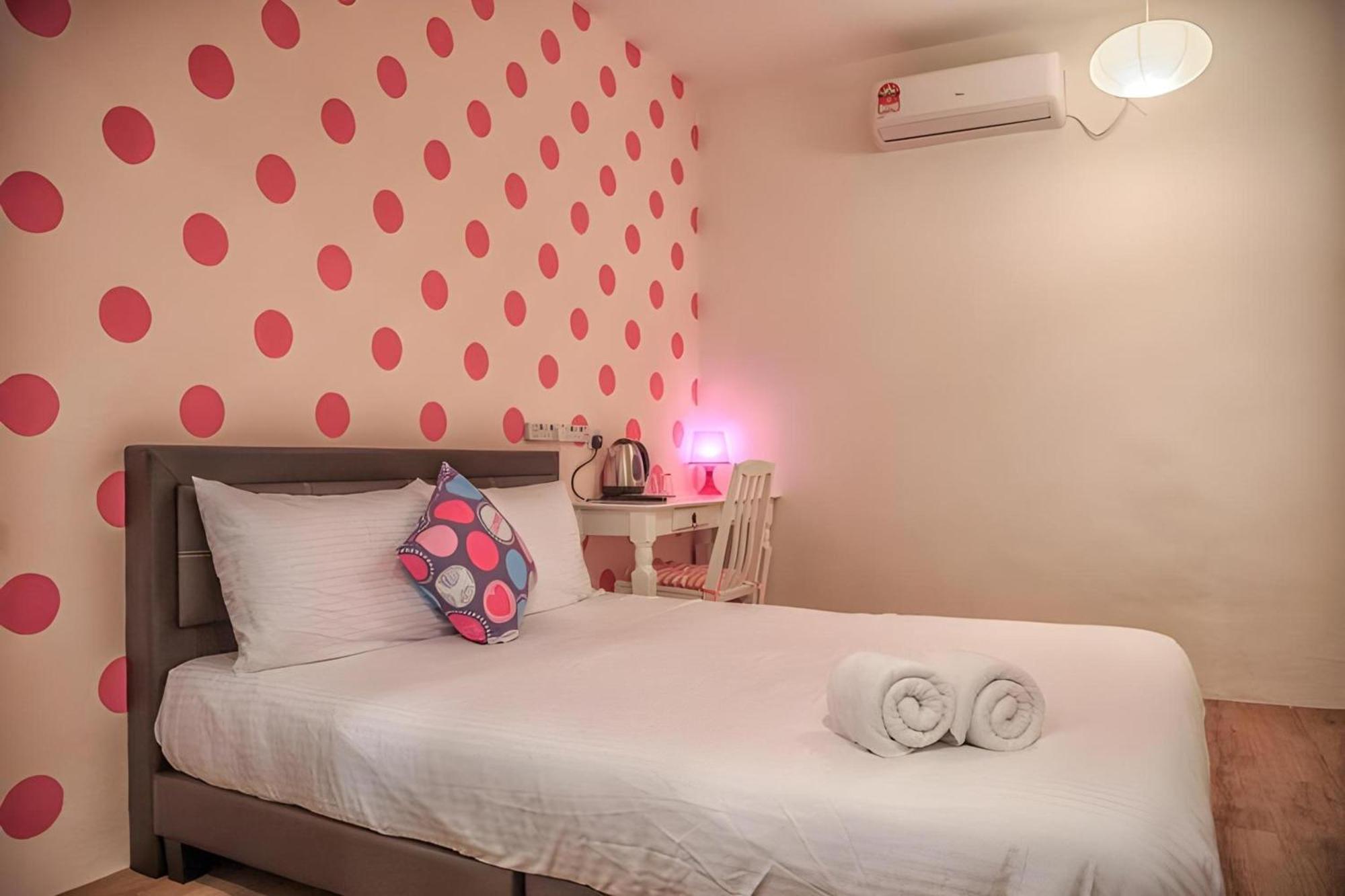 Oyo 91068 Elephant House Boutique Hotel George Town Exterior photo