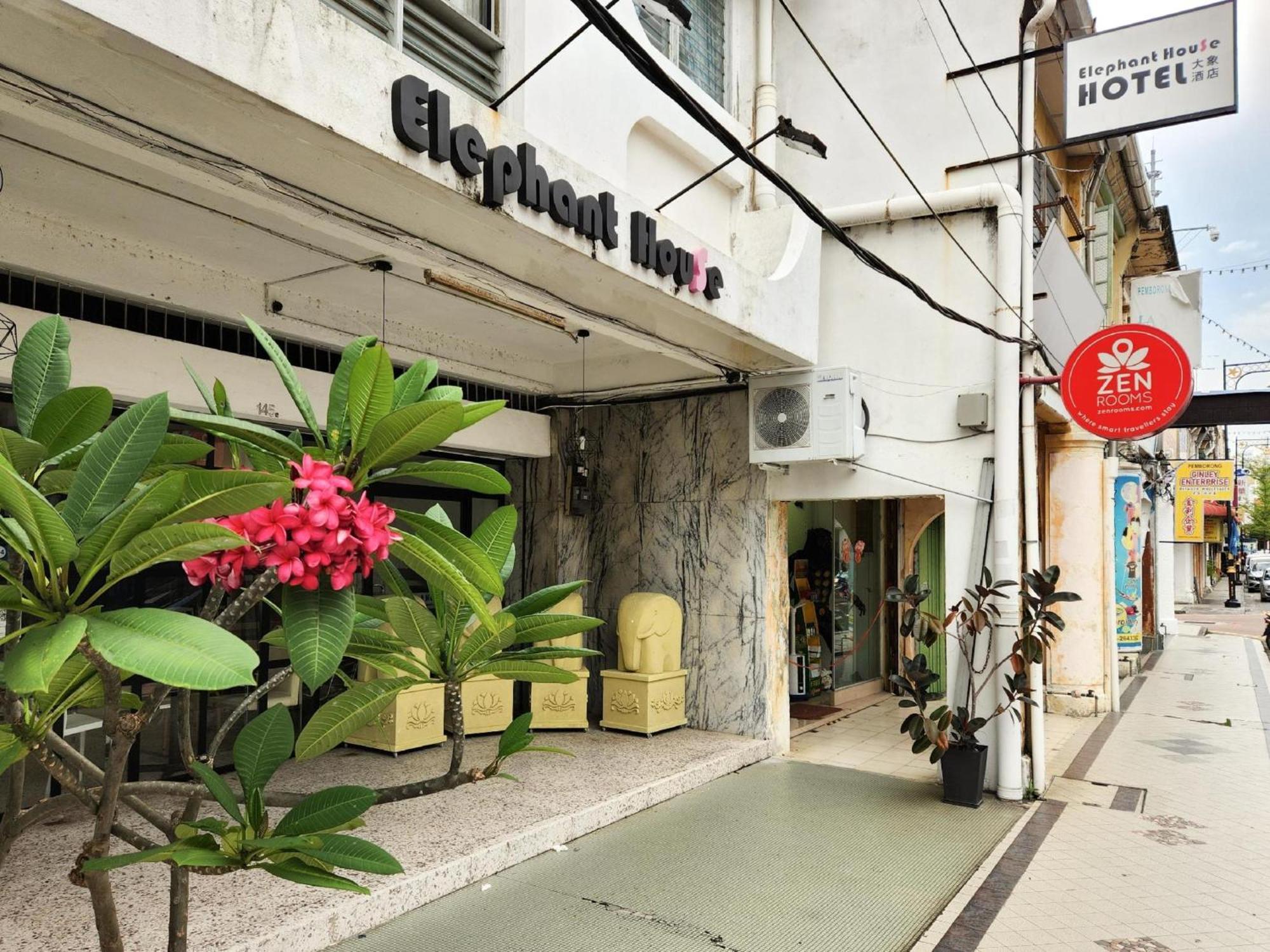 Oyo 91068 Elephant House Boutique Hotel George Town Exterior photo